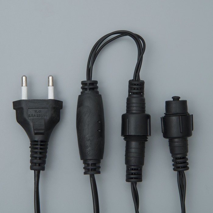 Гирлянда «Бахрома» 3 × 0.9 м, IP44, УМС, тёмная нить, 232 LED, свечение белое, 220 В Гирлянда «Бахрома» 3 × 0.9 м, IP44, УМС, тёмная нить, 232 LED, свечение белое, 220 В