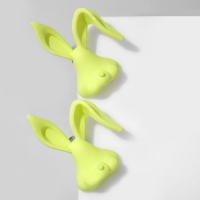 Серьги пластик &laquo;Кролики&raquo;, цвет салатовый
