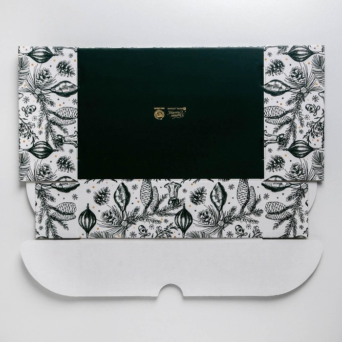 Коробка подарочная новогодняя складная &laquo;Тепла и уюта&raquo;, 30,7 х 22 х 9,5 см, Новый год