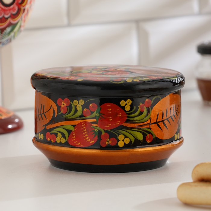 Коробка &laquo;Ягодка&raquo;, большая, 12-13&times;9-10 см, хохлома