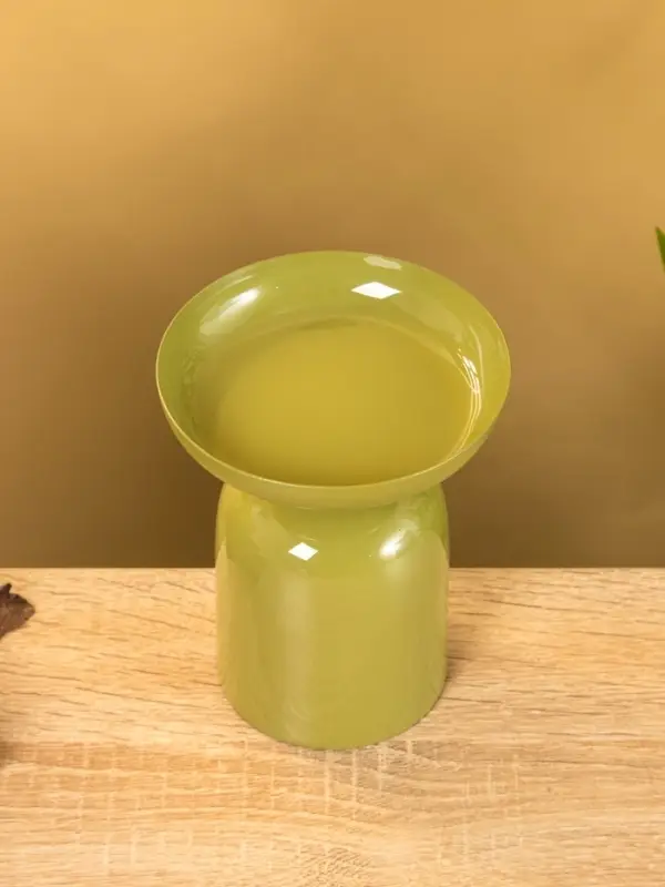 Подсвечник на 1 свечу "Авокадо" глянцевый 10х10х13 см