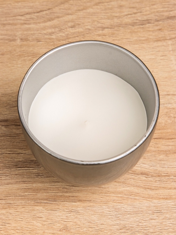 Свеча ароматическая в стеклянном подсвечнике 85 гр, жимолость