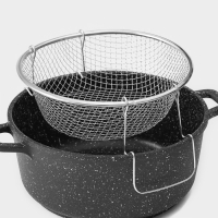 Фритюрница Доляна, d=20 см, цвет серебристый Фритюрница Доляна, d=20 см, цвет серебристый