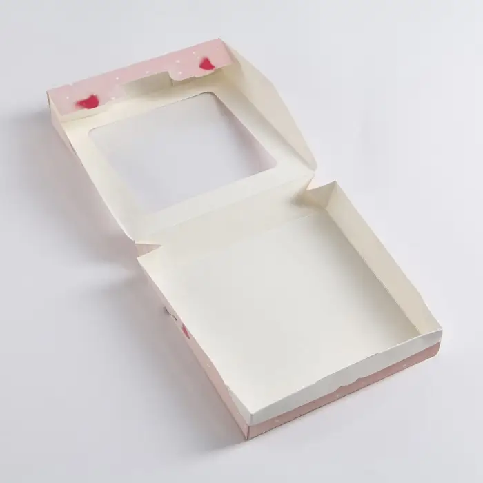 Коробка складная "Сердца оригами" 20 х 20 х 4 см