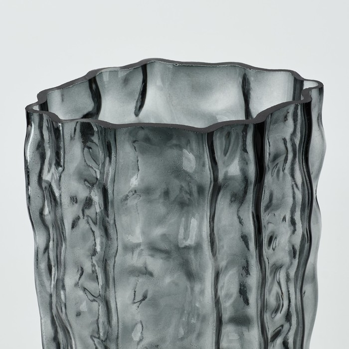 Ваза для цветов &laquo;Марбл блэк&raquo; из черного стекла 23&times;15&times;9 см