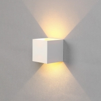 Светильник фасадный &laquo;Куб&raquo;, FSD-063, 6 Вт, 3000К, регулир. луч, IP65, 220 В, пластик, белый   1008423