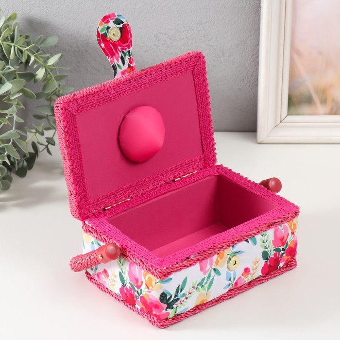 Шкатулка для рукоделия "Акварельные цветы" 18х12х9,5 см