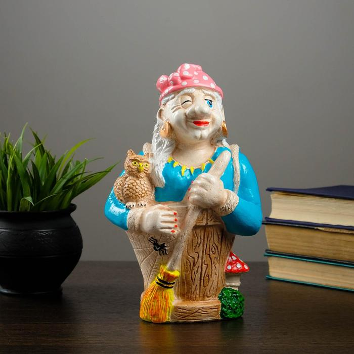 Копилка Копилка "Баба Яга" 13х16х27см МИКС