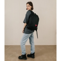 Рюкзак школьный текстильный «Сердце», 46х30х10 см, вертикальный карман, цвет чёрный Рюкзак школьный текстильный «Сердце», 46х30х10 см, вертикальный карман, цвет чёрный