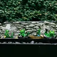 Садовая фигура 17 х 11 х 9,5 см "Лягушки на плоту" Водоплавающая