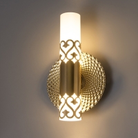 Бра "Нанта" LED 3000К золото 21,5х15х15см Бра "Нанта" LED 3000К золото 21,5х15х15см