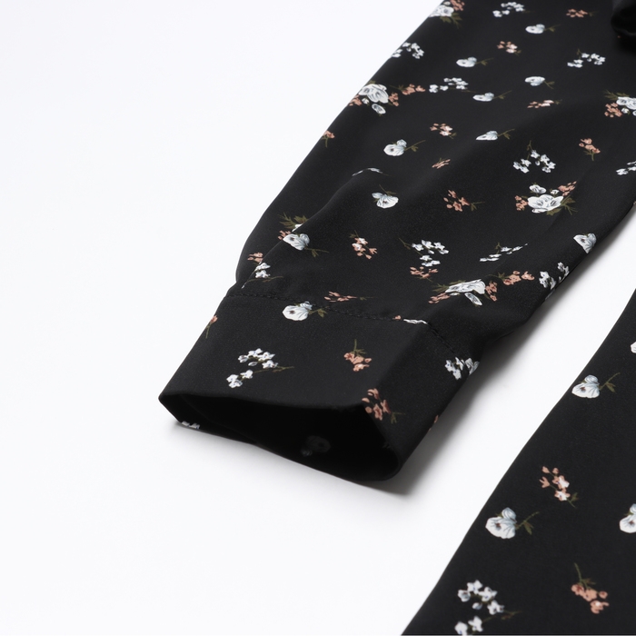 Платье женское с воротником MIST р. 46, черный Платье женское с воротником MIST р. 46, черный