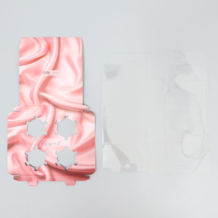 Коробка для капкейка, кондитерская упаковка, 4 ячейки &laquo;Шёлковая нуга&raquo;, золото, 16 х 16 х 11.5 см