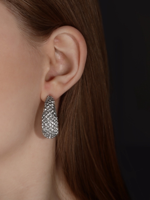 Серьги со стразами &laquo;Блеск&raquo; кольца, белые в серебре