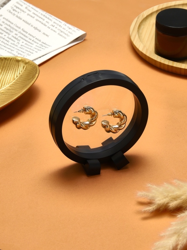 Подставка для украшений «Круг», 11*11*4,5 см, цвет черный Подставка для украшений «Круг», 11*11*4,5 см, цвет черный