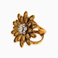 Кольцо для платка "Цветок Хризантема", цвет белый в чернёном золоте