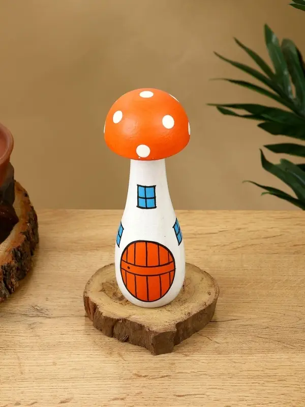 Сувенир &laquo;Домик Грибок&raquo;, 10&times;10&times;21 см, дерево, бело-красный