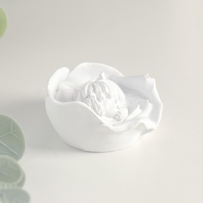 Фигурка &laquo;Ангелочек спящий в цветке&raquo;, 3.5&times;5.5&times;5.5 см, МИКС
