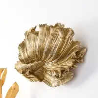 Панно интерьерное полистоун "Средняя золотая рыбка. Вуалехвост" 21,7х14,2х8 см