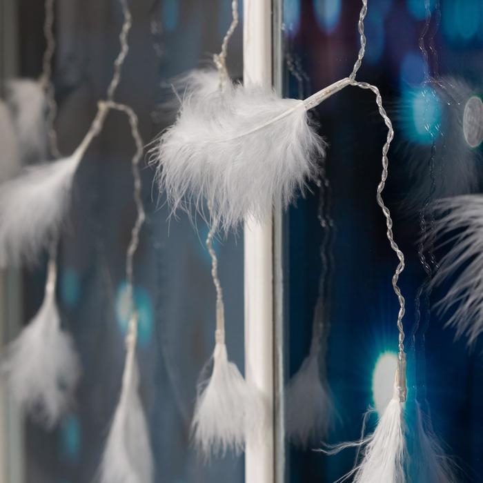 Гирлянда &laquo;Занавес&raquo; 3 &times; 1.4 м с насадками &laquo;Перья&raquo;, IP20, прозрачная нить, 80 LED, свечение белое, 8 режимов, 220 В