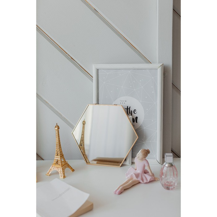 Зеркало настенное «Изящная геометрия», зеркальная поверхность 25 × 28 см, цвет золотистый Зеркало настенное «Изящная геометрия», зеркальная поверхность 25 × 28 см, цвет золотистый