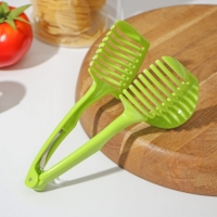 Щипцы для нарезки томатов Доляна, 18&times;8 см, цвет зелёный