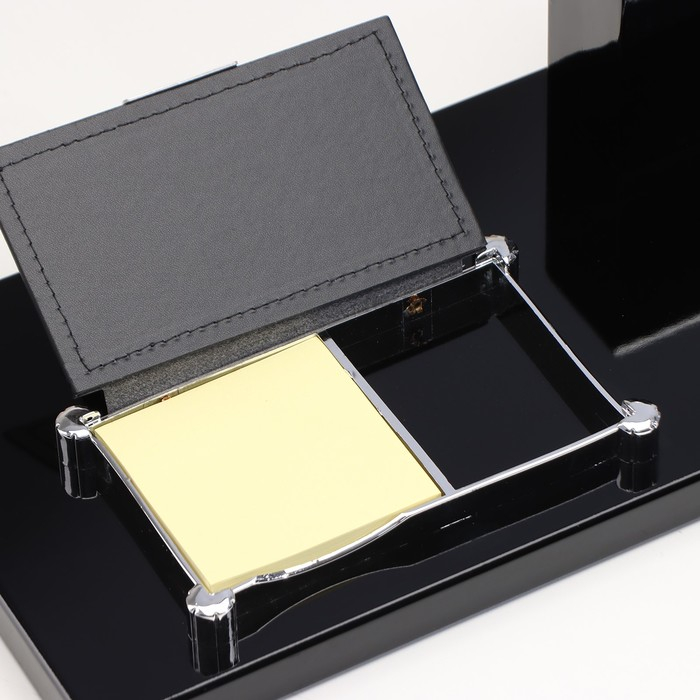 Набор настольный канцелярский 4в1 с визитницей, микс Набор настольный канцелярский 4в1 с визитницей, микс