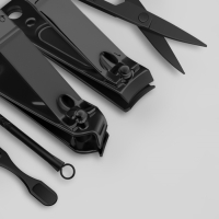 Набор маникюрный «Black», 8 предметов, в футляре, цвет чёрный Набор маникюрный «Black», 8 предметов, в футляре, цвет чёрный