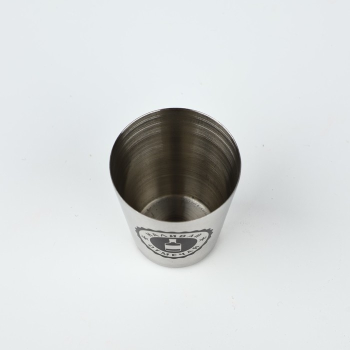 Новый год. Набор стопок в чехле из кожзама &laquo;Праздник&raquo;, 3 шт х 30 мл