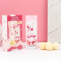 Подарочный набор косметики &laquo;Покоряй нежностью&raquo;, гель для душа 250 мл и бомбочки для ванны 4 х 40 г, ЧИСТОЕ СЧАСТЬЕ