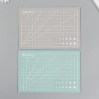 Резиновый мат для творчества цветной А5 МИКС