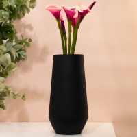 Ваза для цветов &laquo;Глория&raquo; из черного стекла 27 х 14 х 14 см