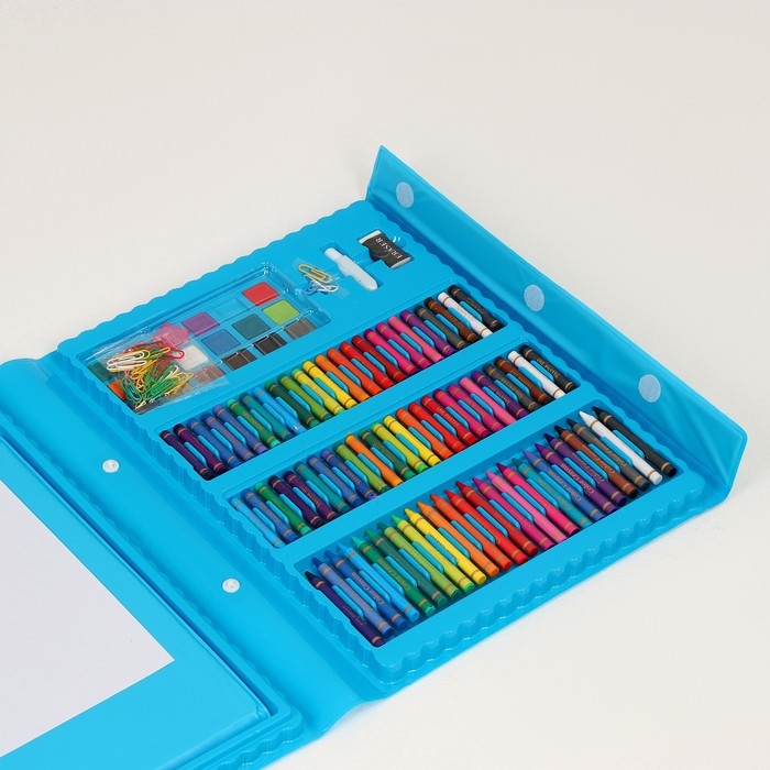 Набор для творчества &laquo;Дракончик и его друзья&raquo; с мольбертом, 208 предметов