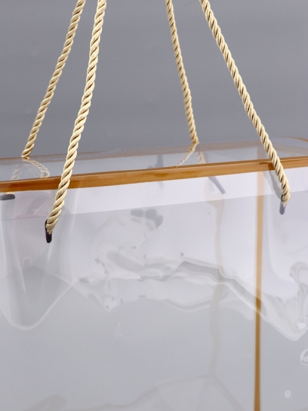 Коробка из PET с ручками, золотая, 25 х 25 х 10 см