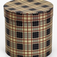 Шляпная коробка, Шотландская клетка , 20 х 20 см