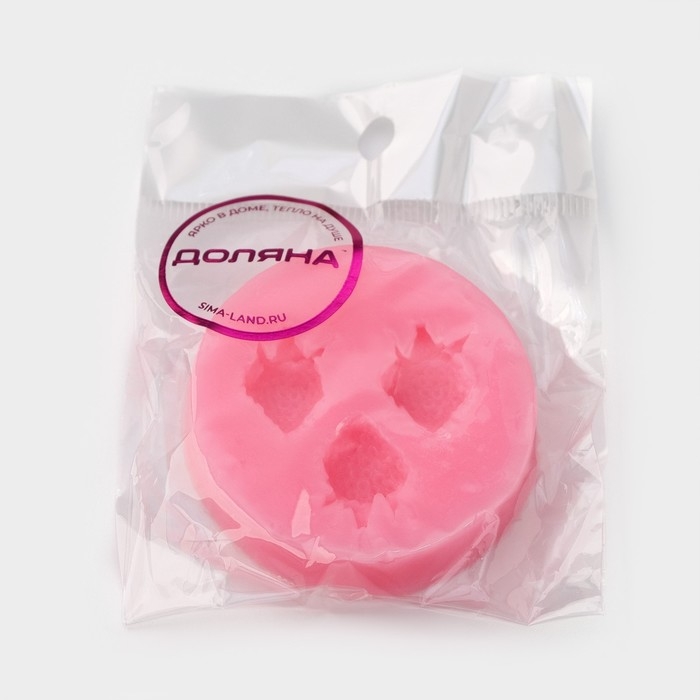 Молд Доляна &laquo;Клубника&raquo;, силикон, 5,5&times;5,5 см, цвет розовый