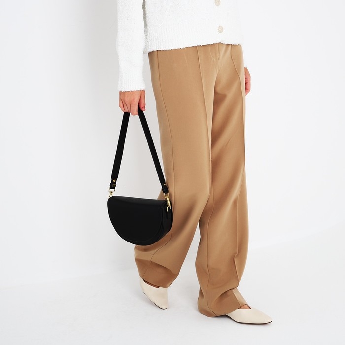 Сумка-мессенджер на молнии, цвет чёрный Сумка-мессенджер на молнии, цвет чёрный