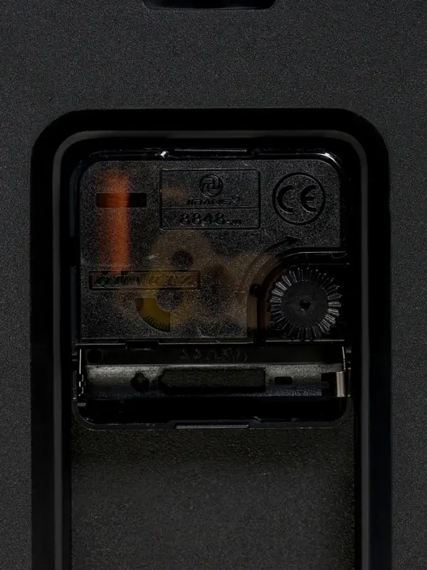 Часы настенные ENERGY ЕС-155, интерьерные, d-30.5 см, плавный ход, коричневые