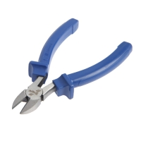 Бокорезы ТУНДРА, CrV, шлифованные, пластиковые рукоятки, 160 мм Бокорезы ТУНДРА, CrV, шлифованные, пластиковые рукоятки, 160 мм