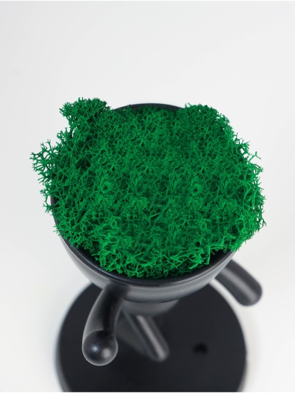 Кашпо пластиковое "Мистер Грин бежит" 16,5*8,5*8,5 см черный