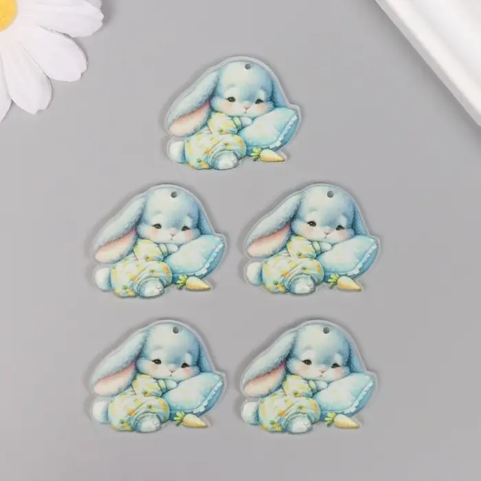 Декор для творчества акрил "Малыш зайка в пижамке засыпает" 2,9х3,4х0,3 см