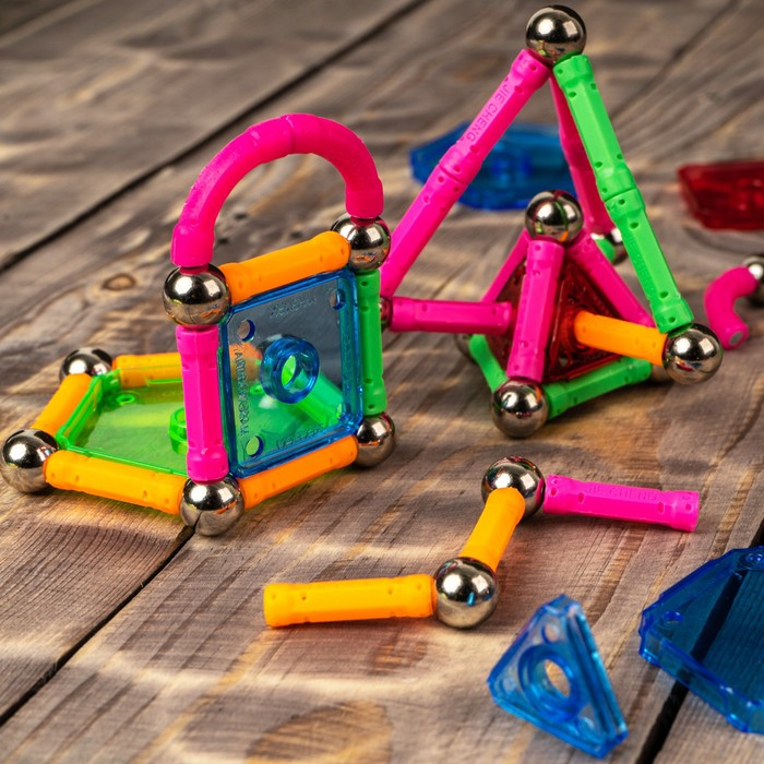 Конструктор магнитный &laquo;Необычные фигуры&raquo;, 108 деталей