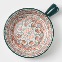 Кокотница керамическая &laquo;Цветы&raquo;, 550 мл, цвет белый