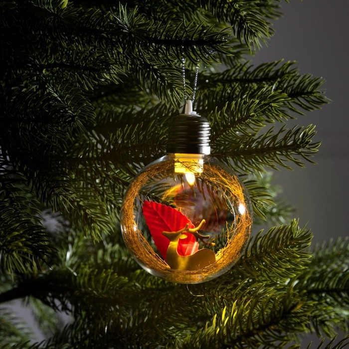 Ёлочный шар &laquo;Олень&raquo;, батарейки, 1 LED, свечение тёплое белое