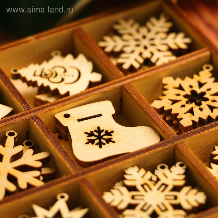 Набор заготовок для творчества &laquo;Снежинки и игрушки&raquo;, 9 видов, 27 шт размер 3х3 см