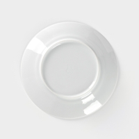 Тарелка фарфоровая &laquo;Пчёлы&raquo;, d=17,5 см, цвет белый