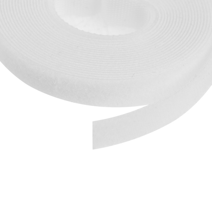 Лента-липучка для проводов 3000Х10Х1,5 мм ТУНДРА, цвет белый, 1 шт. Лента-липучка для проводов 3000Х10Х1,5 мм ТУНДРА, цвет белый, 1 шт.