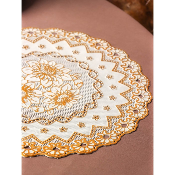 Салфетка сервировочная на стол &laquo;Букет&raquo;, ажурная, d=30 см, цвет золото