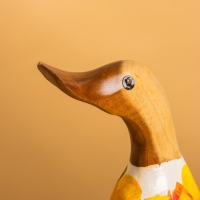 Сувенир &laquo;Утка в цветах&raquo;, 13&times;10&times;23 см, дерево