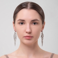 Серьги висячие со стразами &laquo;Ажур&raquo; лёд, цвет белый в серебре, 8,3 см